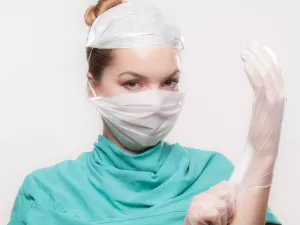 Kaip rūpintis ir išlaikyti sterilią medicininę aprangą?